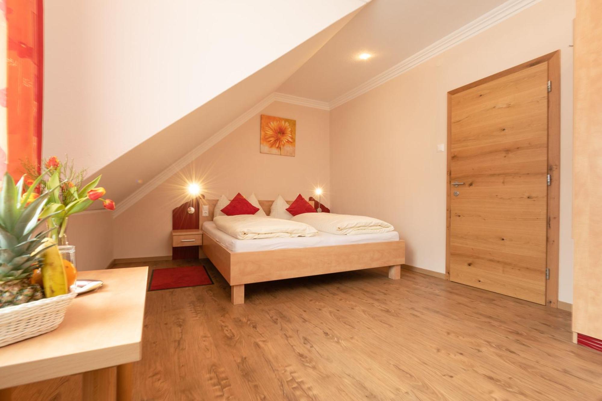 Pogoeriacherhof Latschach ober dem Faakersee Room photo